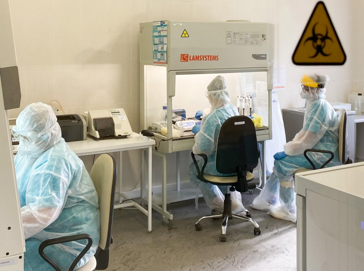 Новая медицинская мебель для лаборатории детской больницы в Твери